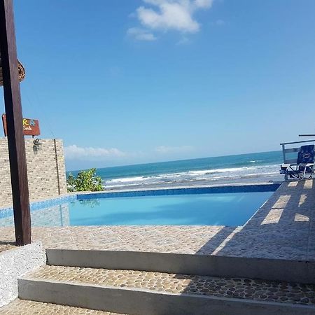 Aura Marina Sands Beach Resort Baler Dış mekan fotoğraf