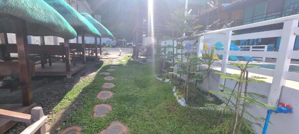 Aura Marina Sands Beach Resort Baler Dış mekan fotoğraf